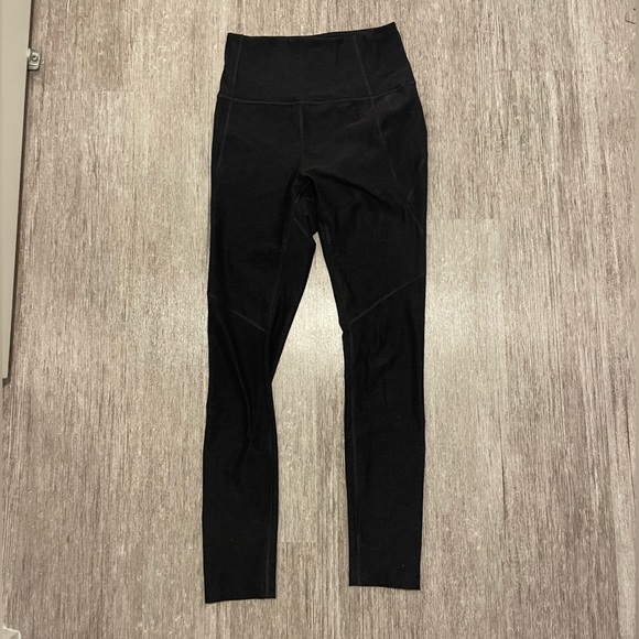 Outdoor Voices leggings size XS - Picture 3 of 5